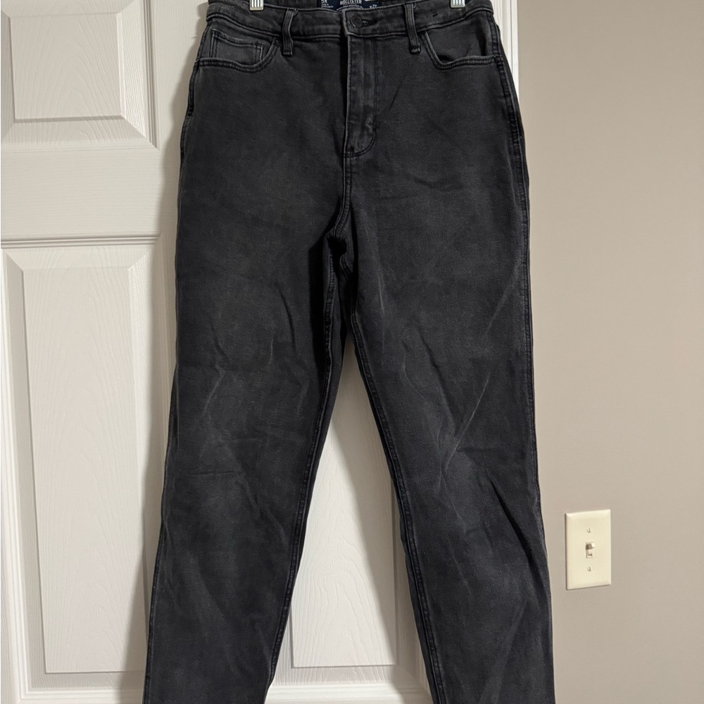 Hollister Dark Gray and Black Relaxed Jeans